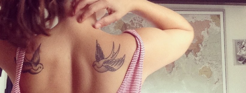 Wanderlust, queen, backpack, backpacker, backpacking, glamour, fashion, princess, travel blog, free, stories, photography, adventure, girly, boho, hippie, solo girl, traveler, female, swallows, tattoo, back, world map, bedroom, french,